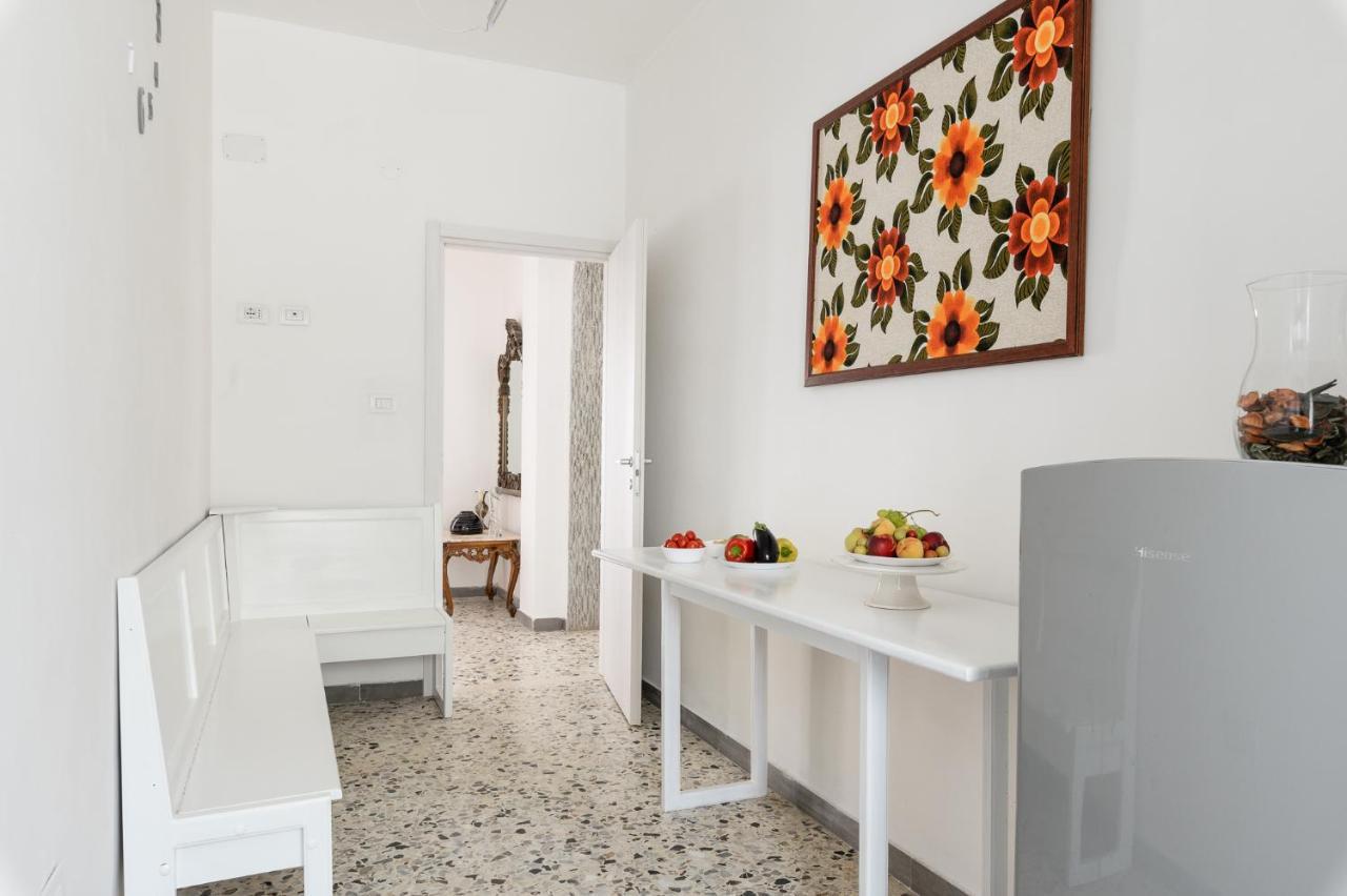 Apartment Dimora Vialecce ,with Private Parking