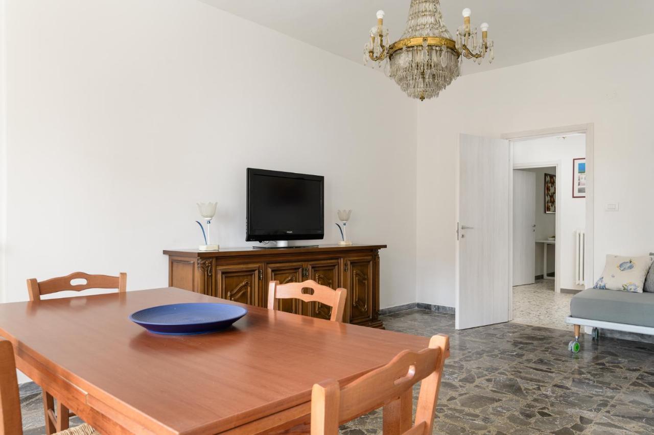 Apartment Dimora Vialecce ,with Private Parking *