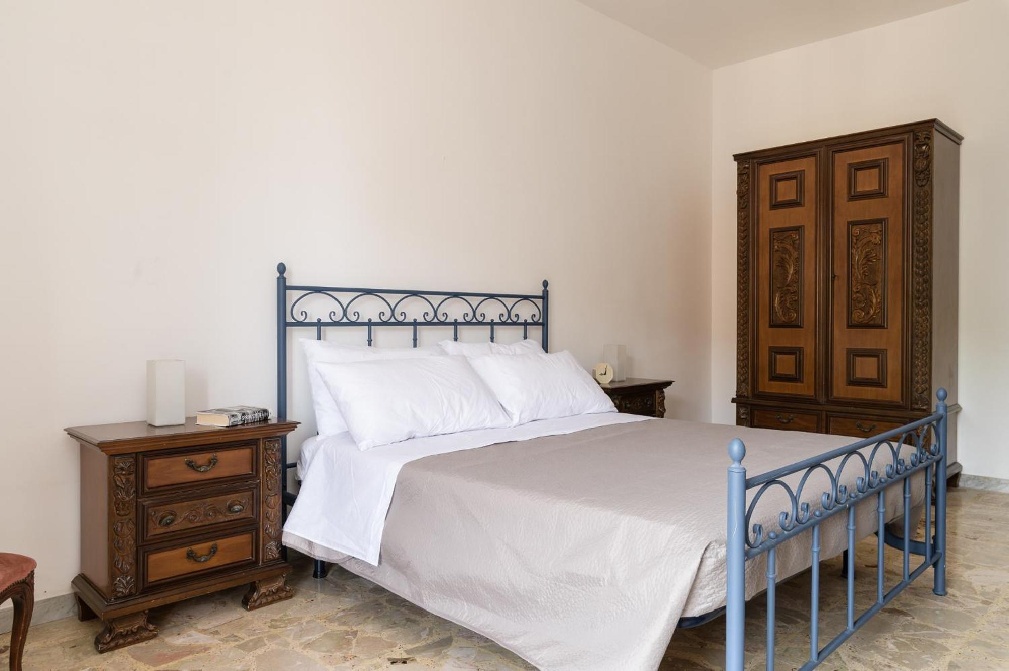 Apartment Dimora Vialecce ,with Private Parking
